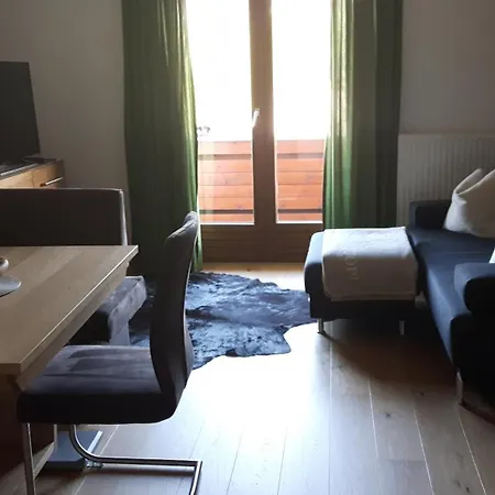 Alpen Zell Am Aparthotel