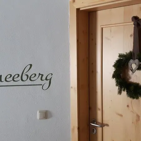 Aparthotel Alpen Zell Am Embach