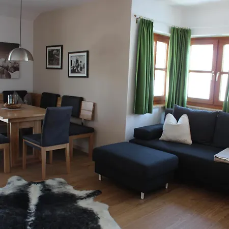 Alpen Zell Am * امباخ