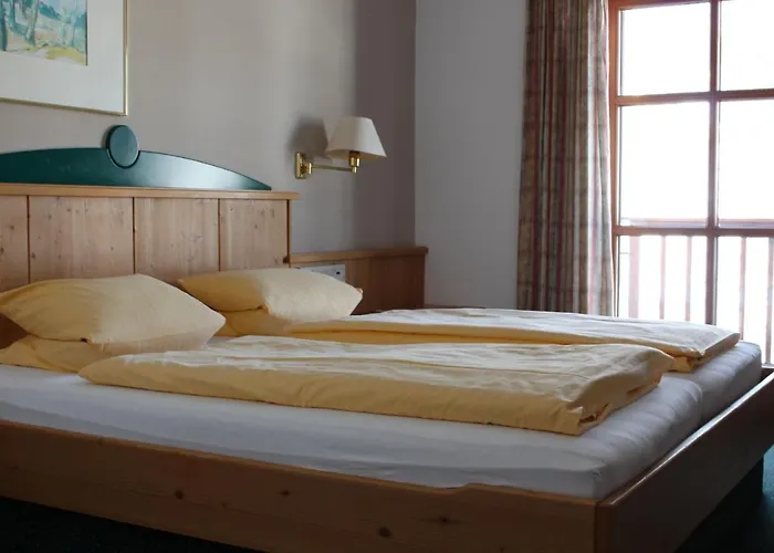 Alpen Zell Am Hotel apartamentowy *