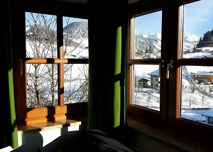 Alpen Zell Am Hotel apartamentowy *